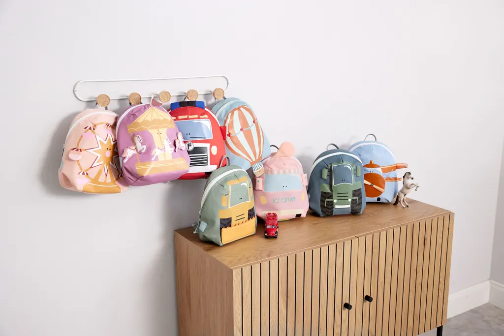 Sac à dos Lässig Tiny Drivers Carousel : Confortable et Anti-Glissement