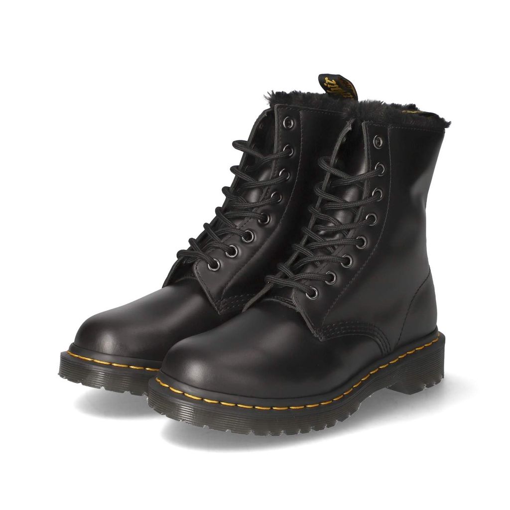 Boots Damen Outfit Zu Doc Martens Dr Martens Virginia Martens 1460