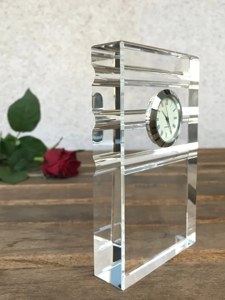 Horloge personnalisée de bureau en verre décorée d'un cheval cristal - 5
