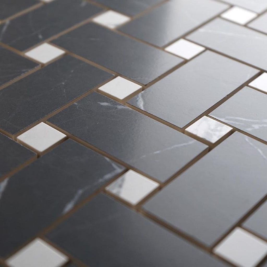 Fliese in Marmoroptik Viena Kohle Mosaik | MESH 30x30 cm | 0.115 m²/s