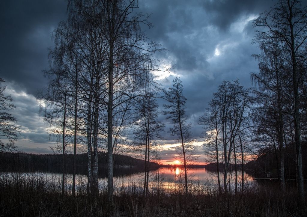 hansepuzzle 44408 - Seenlandschaft Puzzle, 260 Teile, Natur, 41,0 x 28,0cm mit hochwertiger Aufbewahrung, Kartonbox und wiederverschließbarem Beutel