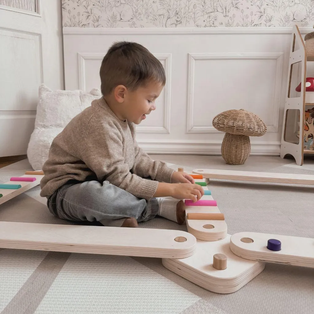 Parcours de motricité en bois - Piste sensorielle enfant 14 modules