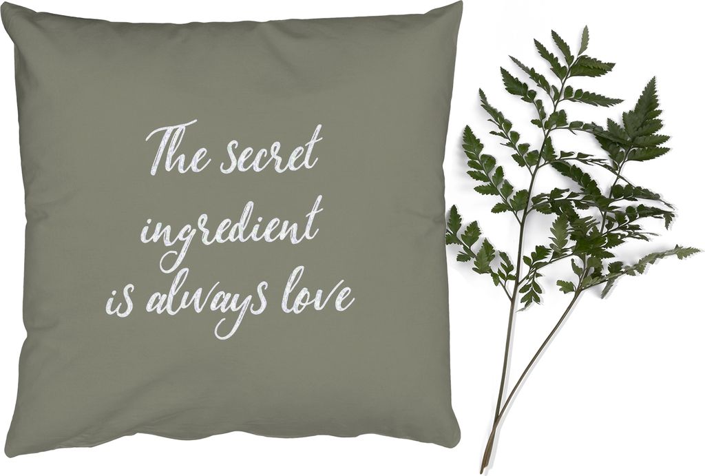 MuchoWow Zierkissen Sofakissen Wohnzimmer Dekokissen 60x60 cm Die geheime Zutat ist immer die Liebe - Liebe - Sprichwörter - Zitate - Sitzfläch...