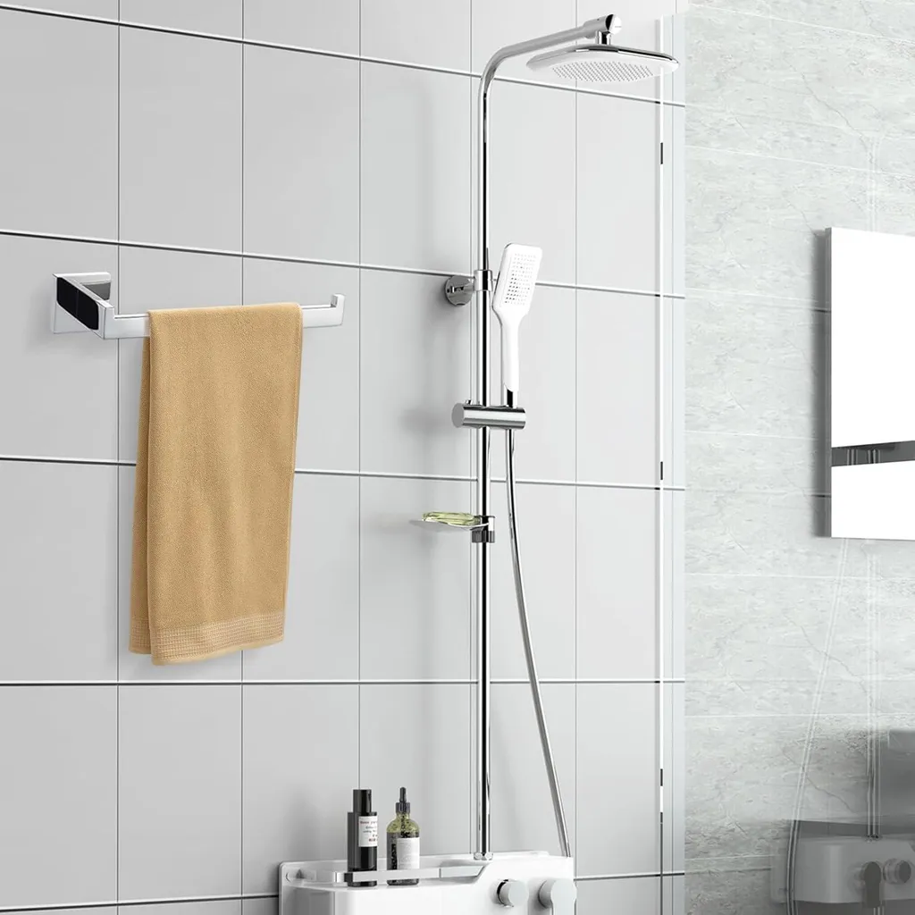 Porte-serviettes Mural pour une Salle de Bain Bien Rangée et Moderne