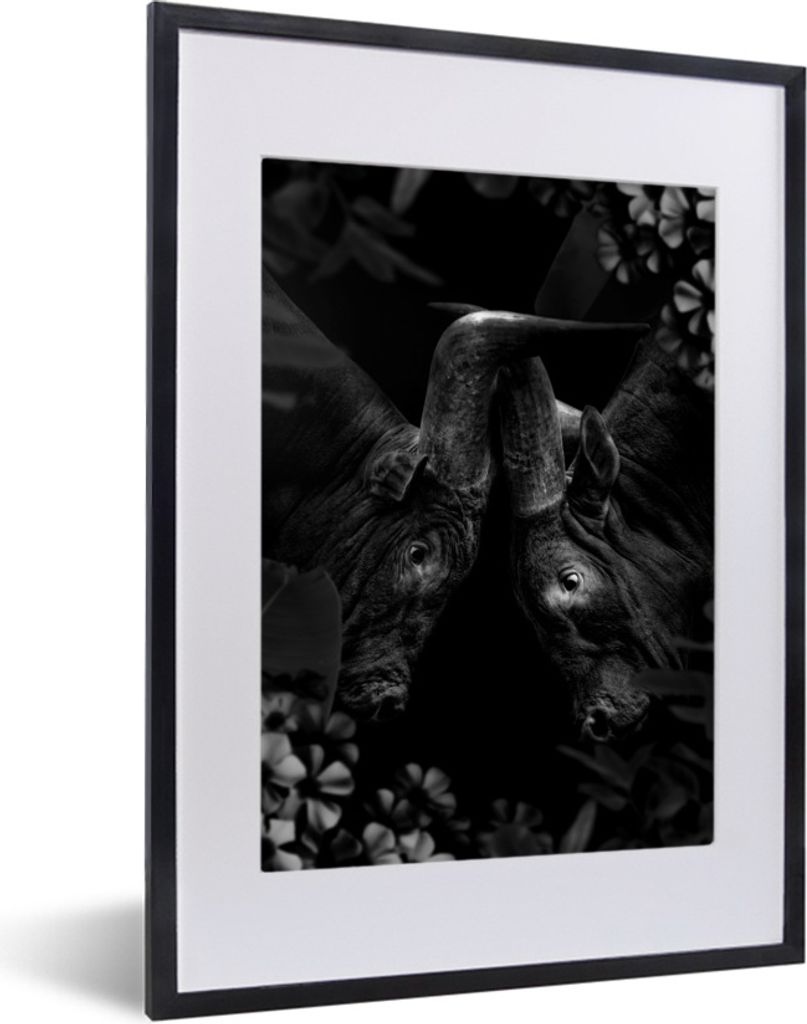 MuchoWow Gerahmtes Poster Watussi-Rinder im Dschungel - schwarz und weiß 30x40 cm - Poster mit Schwarzem Bilderrahmen Wandposter Rahmen Foto Bil...