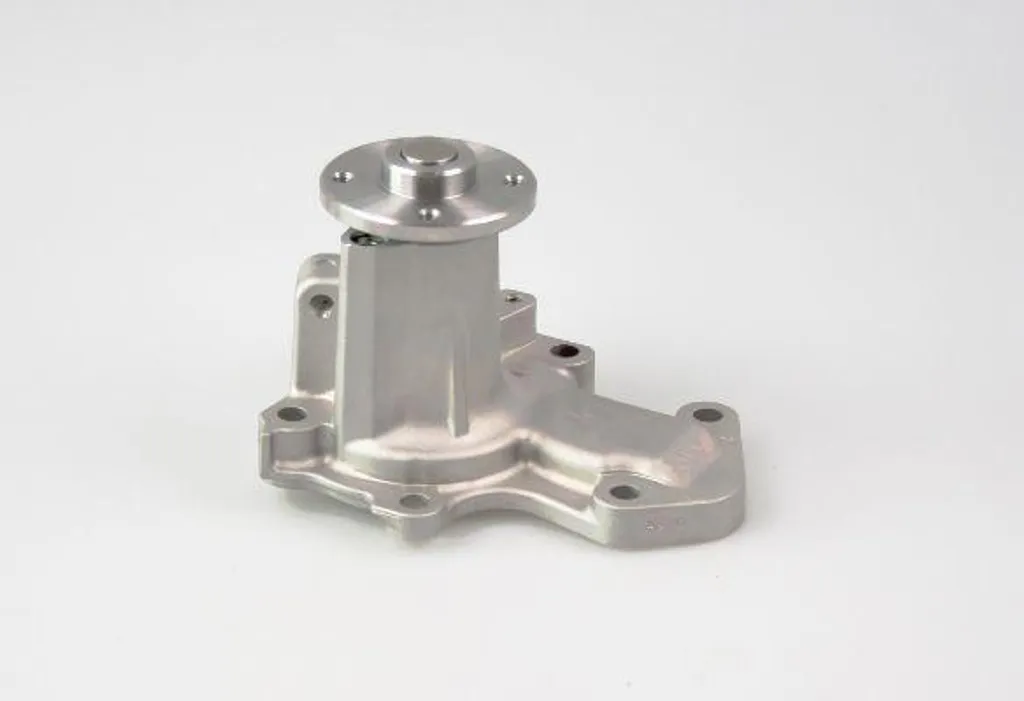 Pompe à eau moteur HEPU P7556 haute durabilité pour Colt MN155686