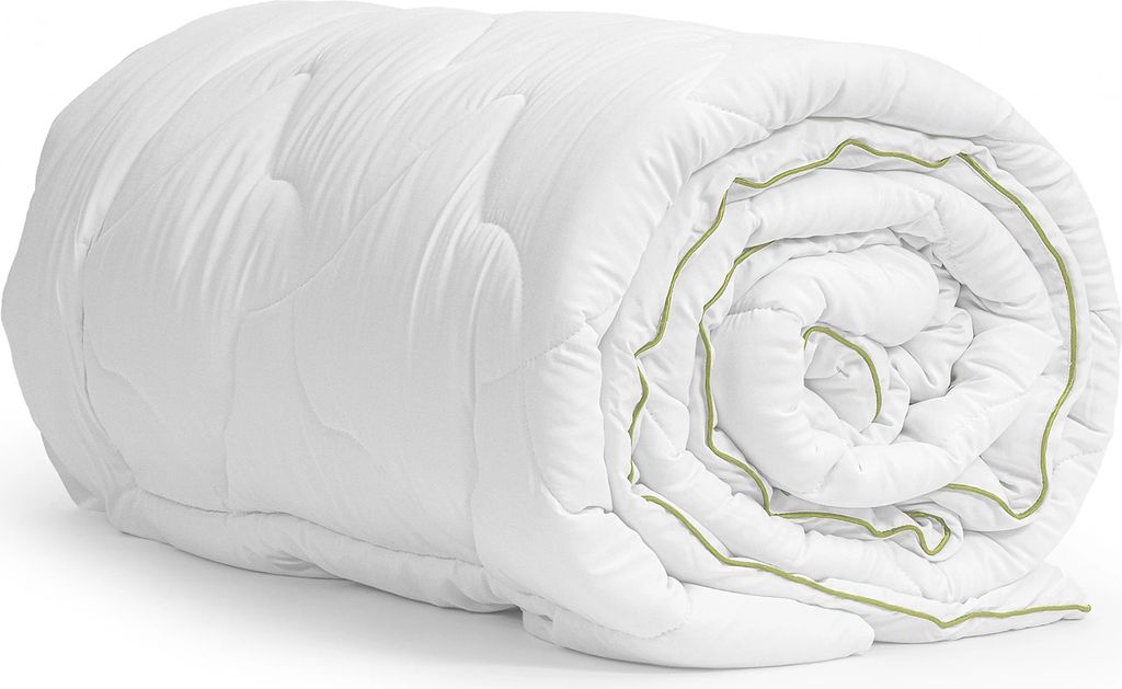 NYVI Bettdecke DreamScience Bamboo 240x200 cm - Steppdecke mit Bambusfasern - Hautsympathisch, Atmungsaktiv, Kühlend - Bambus Decke ideal für Sommer