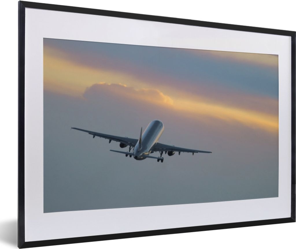 MuchoWow MuchoWow Gerahmtes Poster Flugzeug fliegt dem Sonnenuntergang entgegen 60x40 cm - Poster mit zchwarzem Bilderrahmen - Schlafzimmer - P...