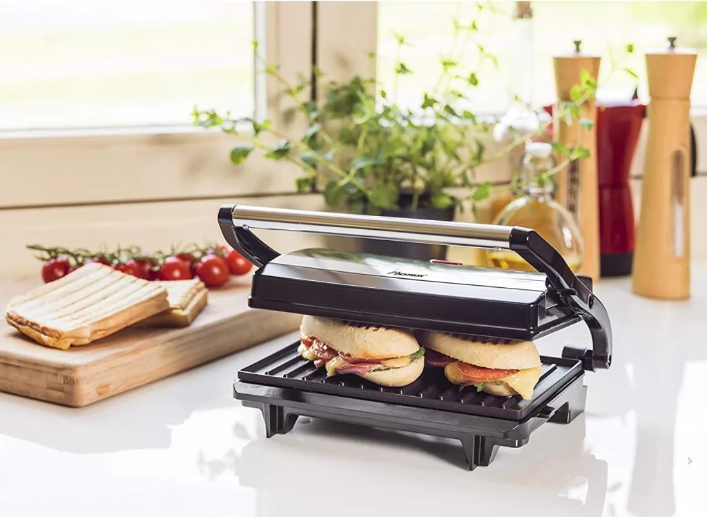 Cuisinez Sans Matière Grasse avec le Gril de Contact Bestron Noir 700W