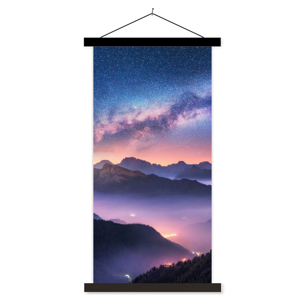 MuchoWow Textilposter Berge - Sternenhimmel - Nebel 40x80 cm mit schwarzem Rahmen - Wandemalerei
