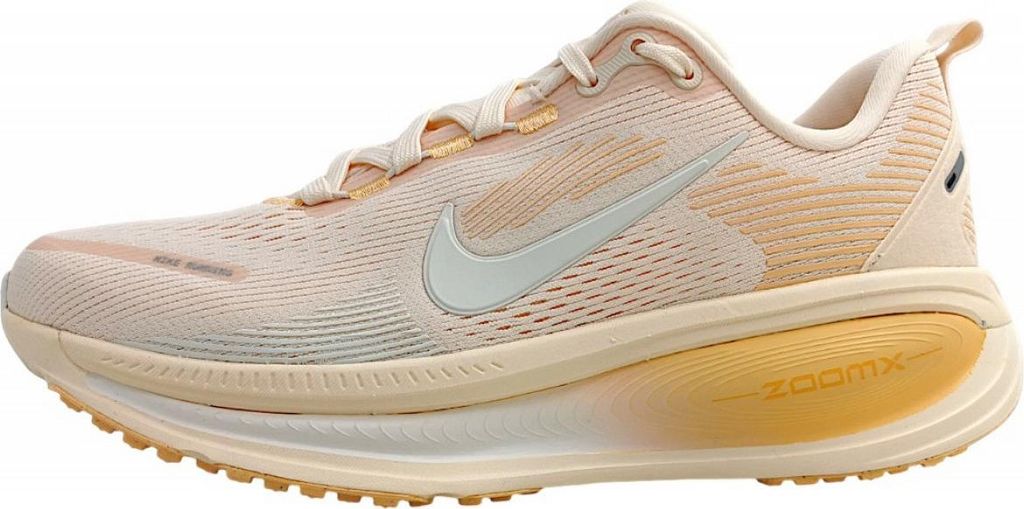 Nike Vomero 18 Damen Sportschuh in Orange, Größe 8