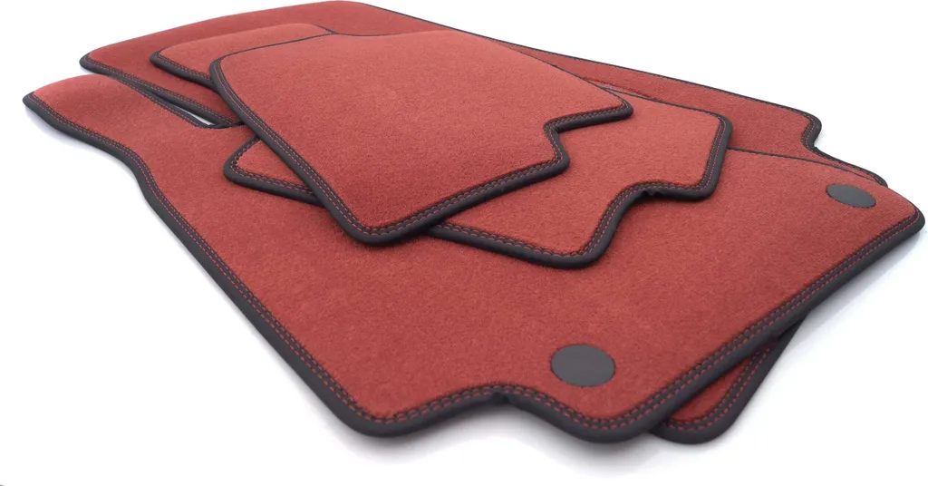 Tappetini Auto in Velluto Rosso Premium 4 Pezzi - Qualità Originale