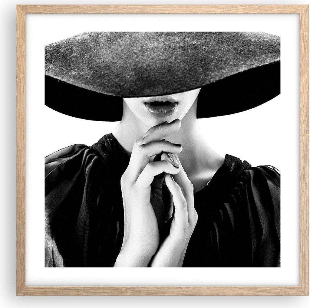 Gerahmtes Poster - Rahmen in heller Eiche - Frau Hände Hut - 50x50 cm - Wand Bild - Wanddeko - Wandbilder - Kunstposter - Wandposter - Bilderrahme...