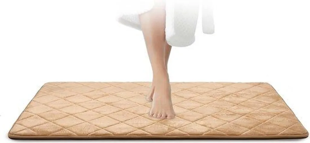 Tapis de bain beige 70x120 cm en mousse à mémoire de forme ultra doux