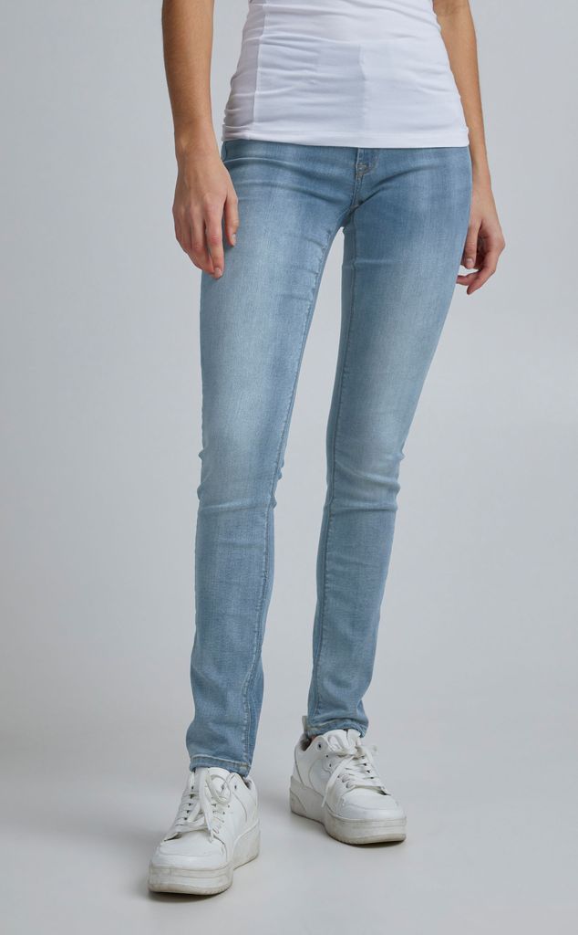 ICHI IHERIN IZARO LIGHT BLUE BLEACHED Damen Jeans Denim Hose mit Stretch enger Schnitt