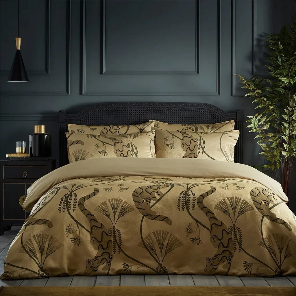 Linge de lit Luxe Moondusk Exotic Or, Motif Animalier Jacquard par Paoletti