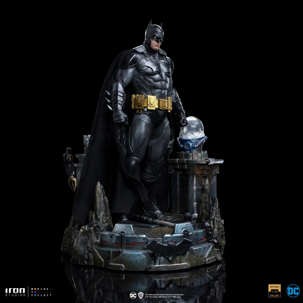 Statue Iron Studios DC Comics Batman Unleashed 1/10 Deluxe Art Scale - 12
