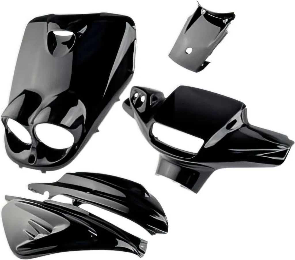 Carénage complet noir brillant : kit d'habillage 5 pièces universel