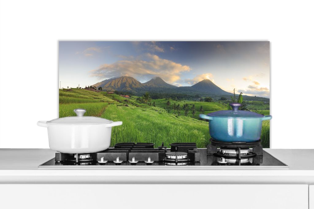 KitchenYeah Spritzschutz Küche - Küchenrückwand - Wandschutz für Herd und Spüle - Reisfelder auf Bali 90x45 - Alu-Dibond (Alternative zum S...