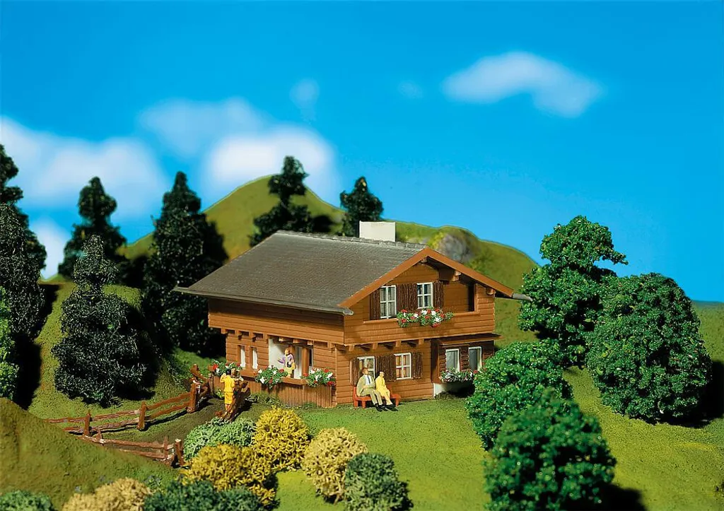 Créez un village alpin réaliste avec la Maison Enzian Faller 232237 HO