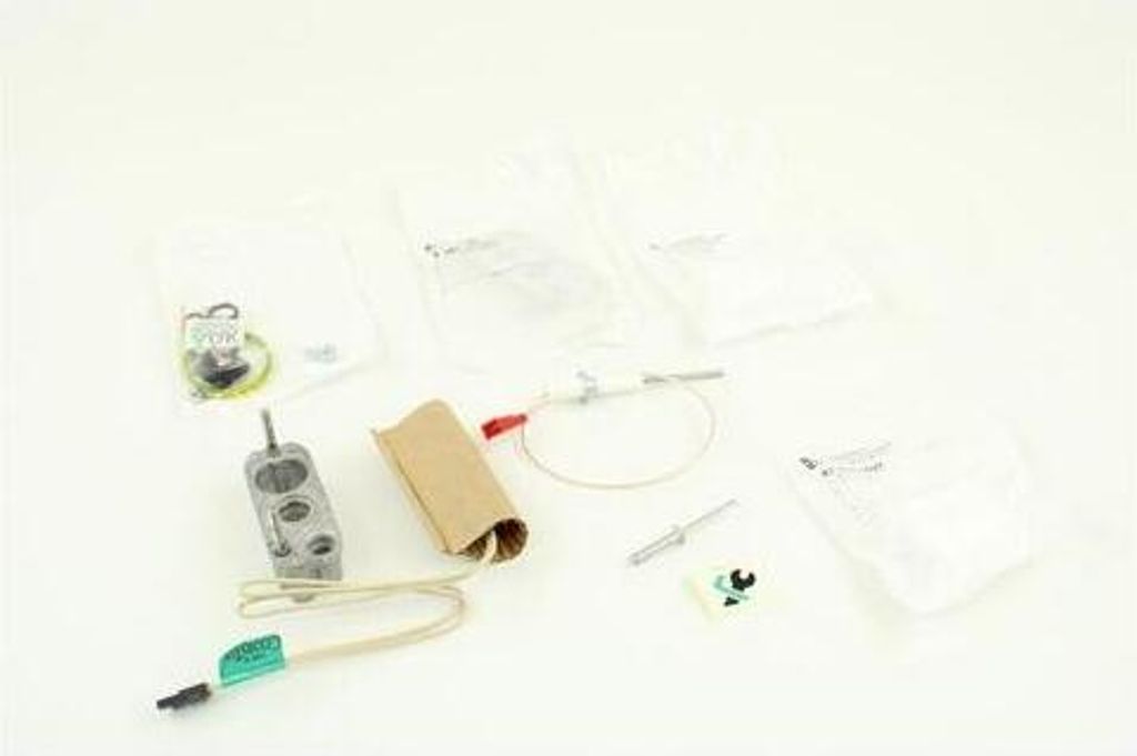 BOSCH Ersatzteil TTNR: 7736701773 Zündungsset für KBR65-3 A 21-23