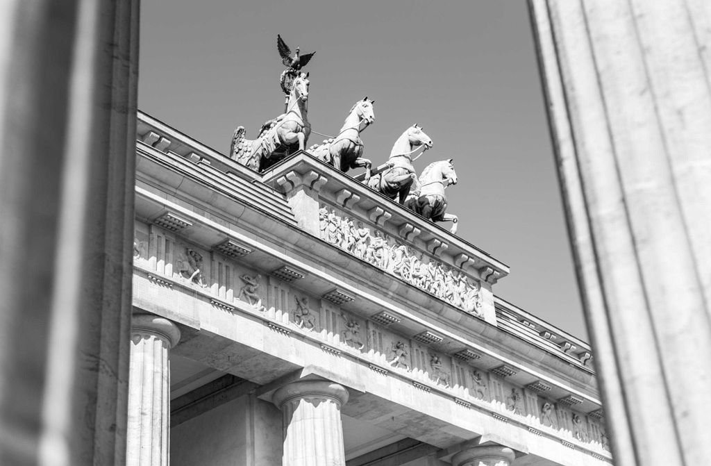 hansepuzzle 12651 - Brandenburger Tor Puzzle, 500 Teile, Gebäude, 46,0 x 30,0cm mit hochwertiger Aufbewahrung, Kartonbox & Beutel