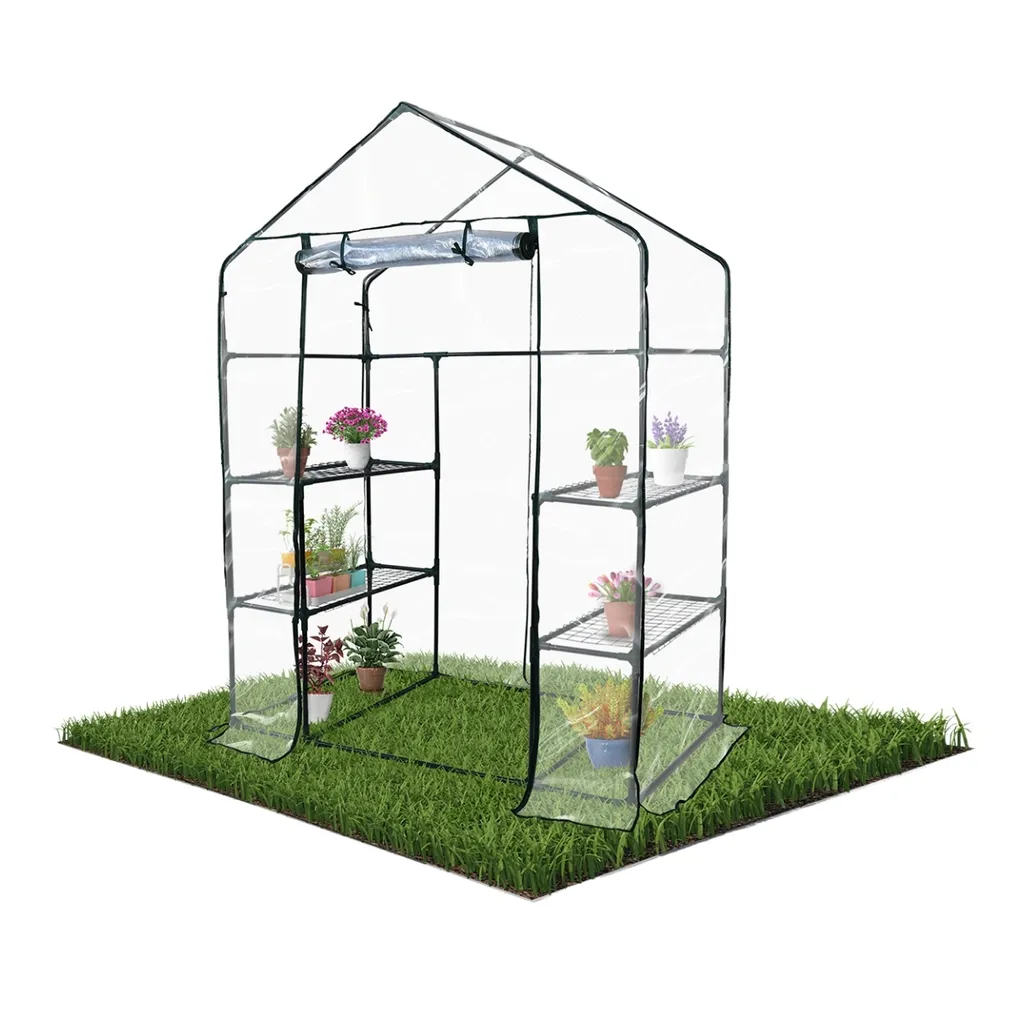 Serre anti-gel avec porte roulante Mobiclinic pour protéger vos plantations