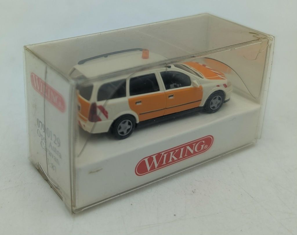 Wiking PKW Opel Astra Caravan kommunal 007901