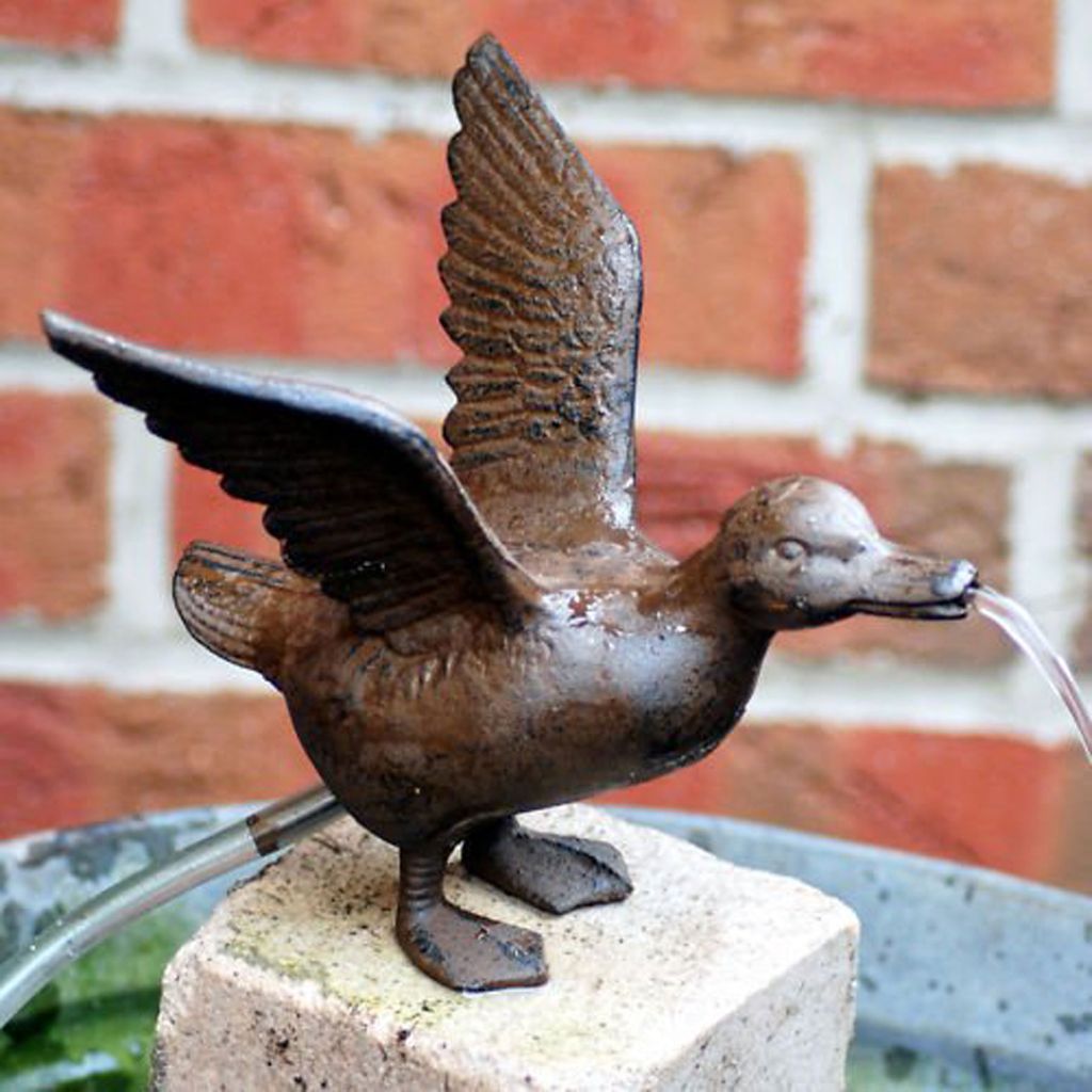 Wasserspeier fliegende Ente 2 Wahl Kaufland.de