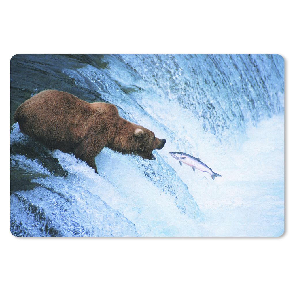 MuchoWow Schreibtischunterlage Bär - Fisch - Wasserfall 60x40 cm - XXL Mauspad - Großes Mauspad