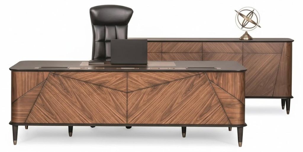 Braune Arbeitszimmer Garnitur Edler Chefsessel Luxus Sideboard Tisch
