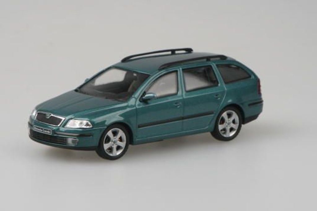 Škoda Octavia II Combi (2004) - Zelená Island Metalíza Obrázek produktu 
