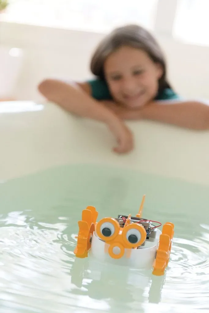 Robot à eau pour entretien de pelouse : la solution pour vos vacances - 5