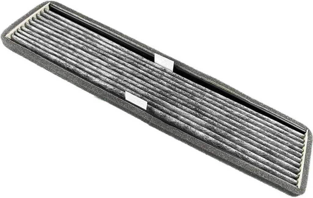Filtre PURERO Charbon Actif Haute Densité pour Miele DKF 18-P Noir