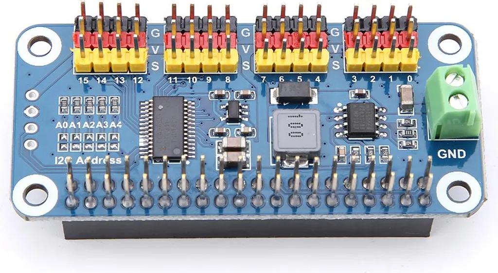 Carte de pilotage de servomoteurs pour robotique Raspberry Pi 2b