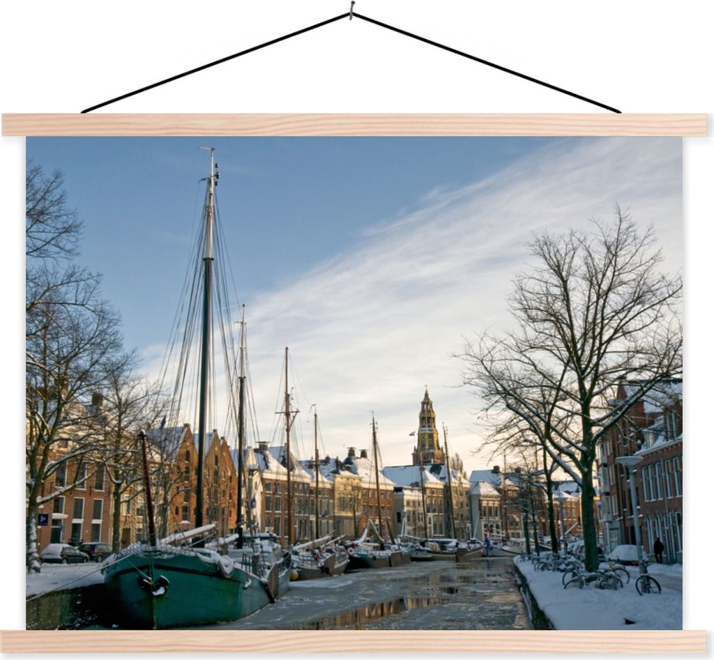 MuchoWow Textilposter Groningen - Grachtenhaus - Winter 60x45 cm mit holzfarbenen Rahmen - Bild