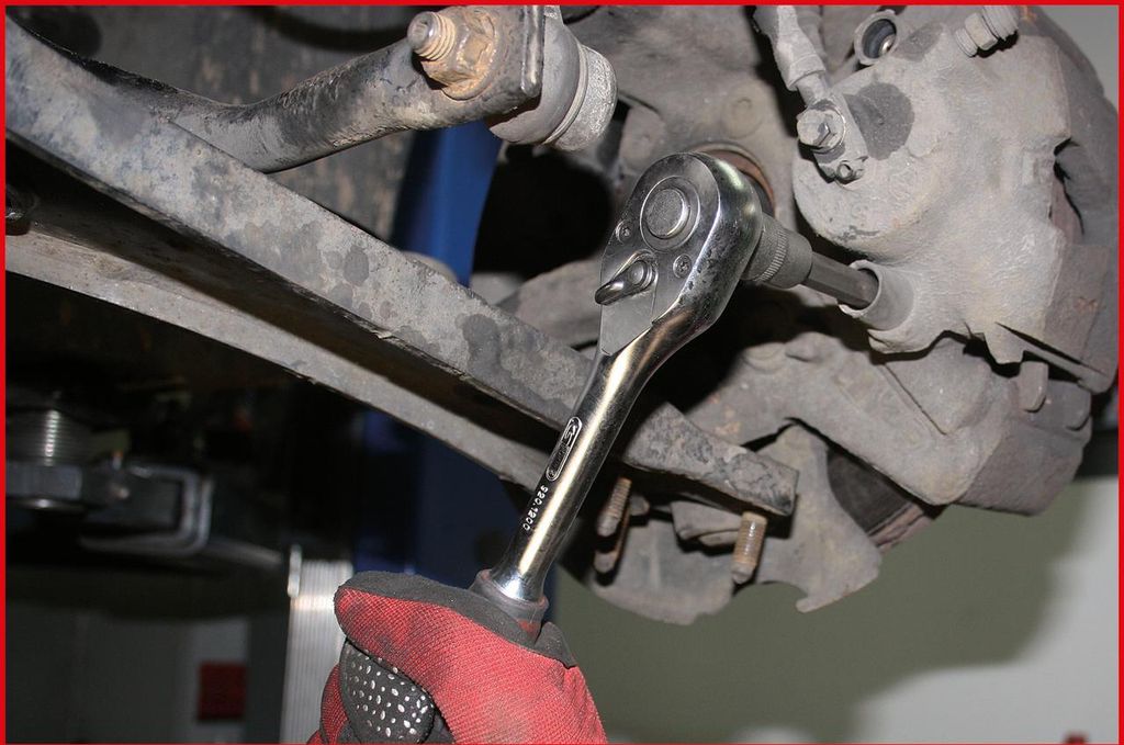 KS Tools 1/2 Bit-Stecknuss für Innensechskant-Schrauben am Bremssattel, 7 mm
