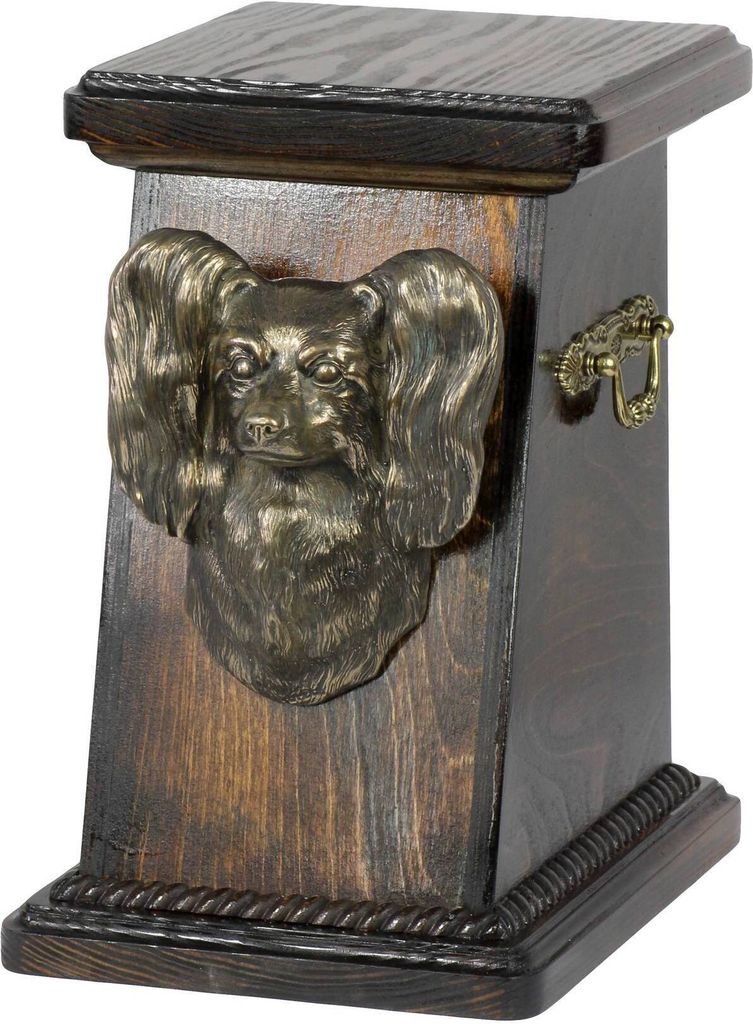 Papillon, Kontinentaler Zwergspaniel eine Ascheurne für Hunde, eine elegante Urne mit einer Statue, eine Gedenkurne mit dem Porträt eines Hundes ...