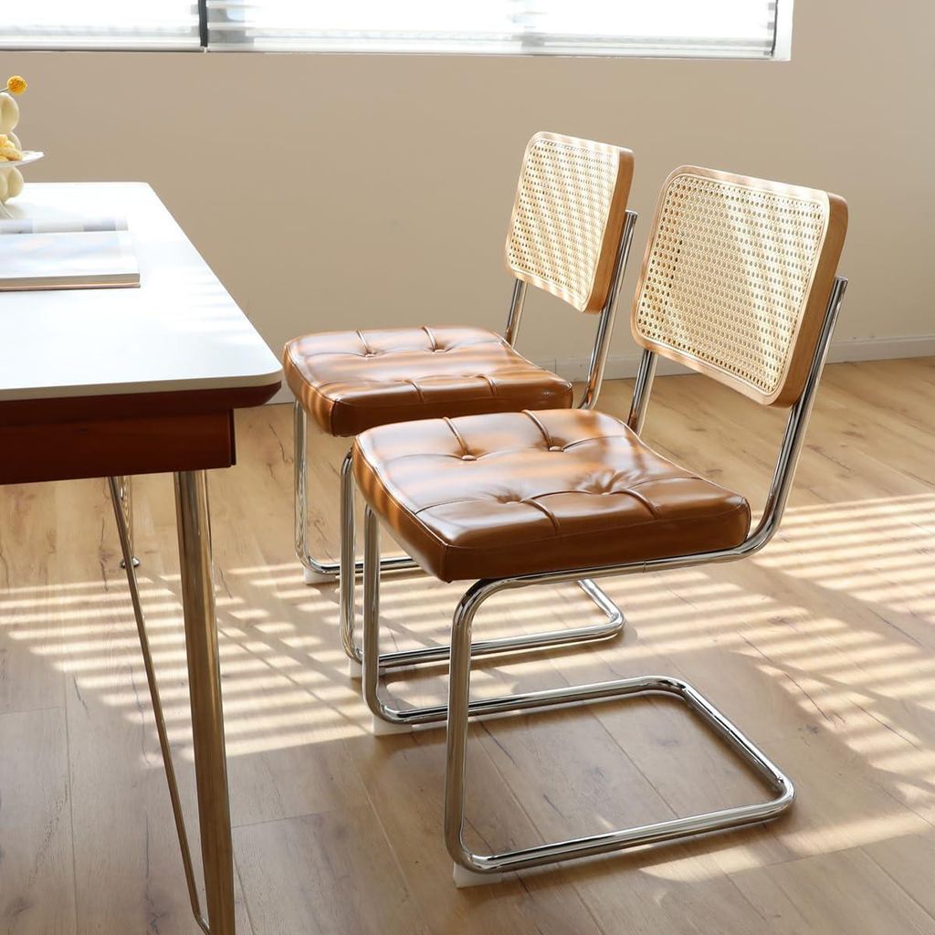 okwish Esszimmerstuhl 2er Set Minimalistisches Design Stapelbar Rattan Rückenlehne Gepolsterter Sitz Esszimmer Wohnzimmer Küche Stoff Braun