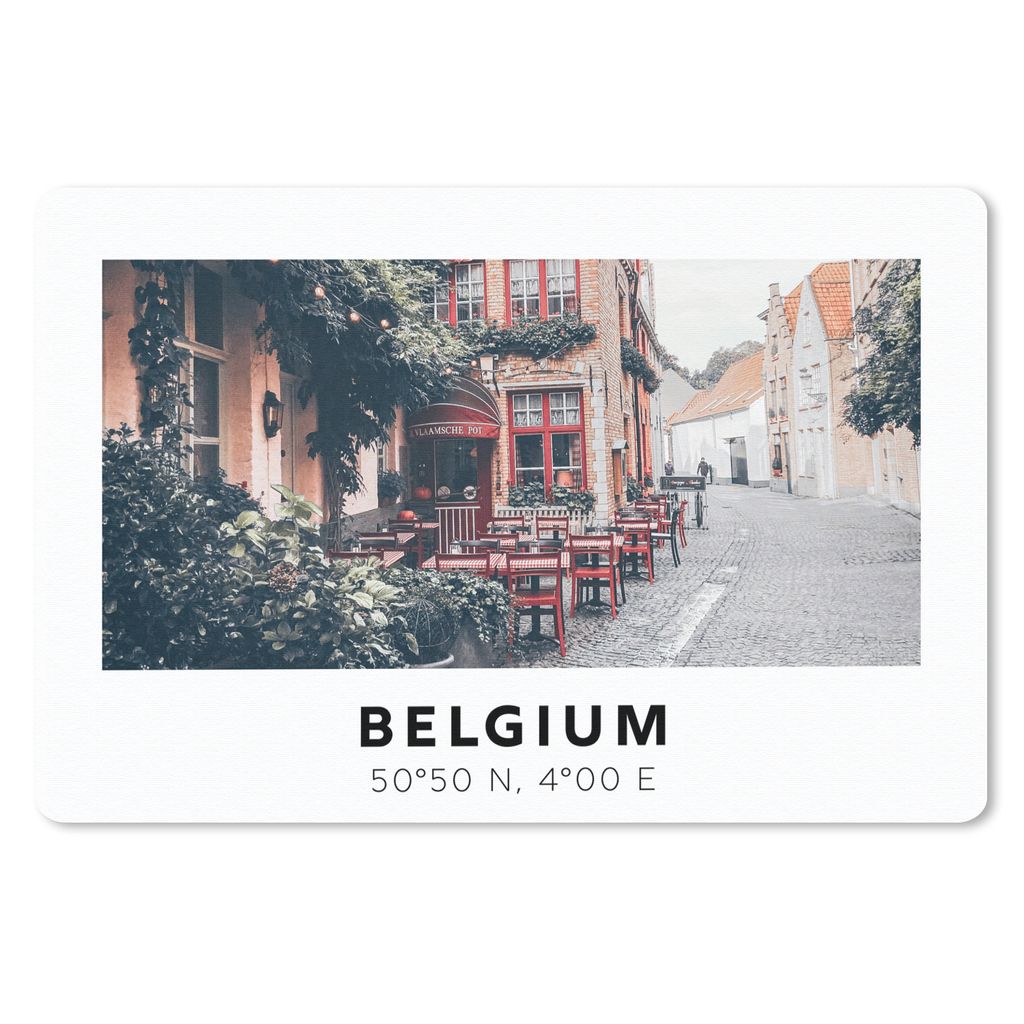 MuchoWow Schreibtischunterlage Terrasse - Belgien - Rot - Café 60x40 cm - XXL Mauspad - Großes Mauspad