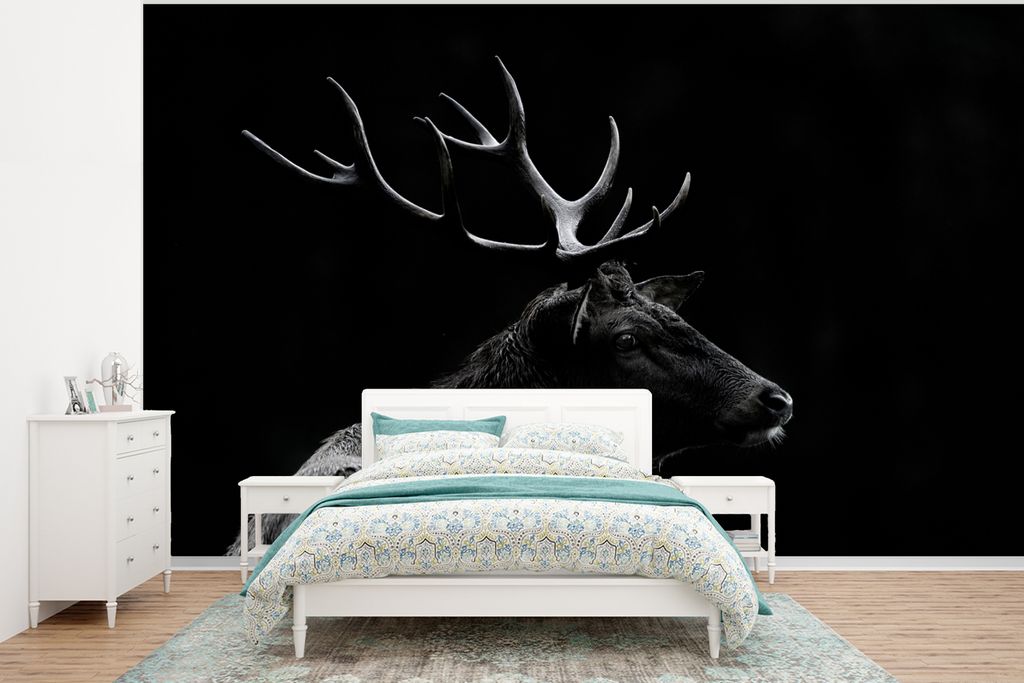 MuchoWow Fototapete für Wohnzimmer oder Schlafzimmer Wandtapete Vinyl Motivtapete Hirsch - Schwarz - Porträt - Geweih - Tiere - 295x220 cm - Wa...