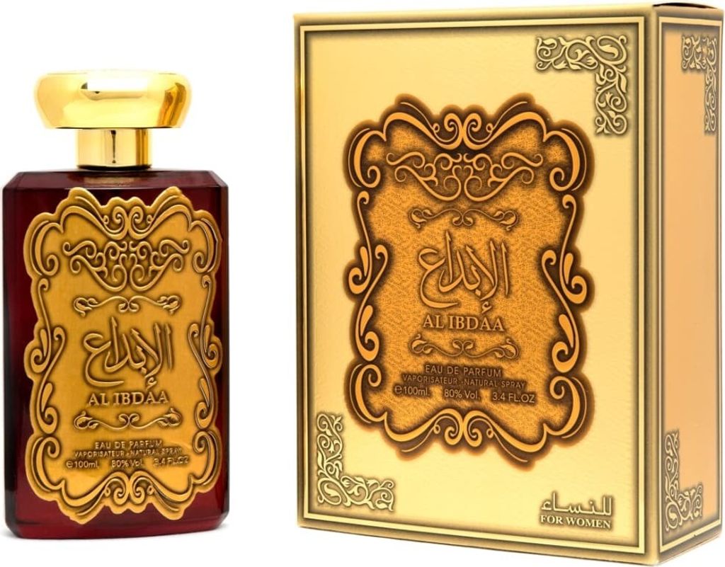 A perfume bottle and its box are displayed side-by-side against a white background.