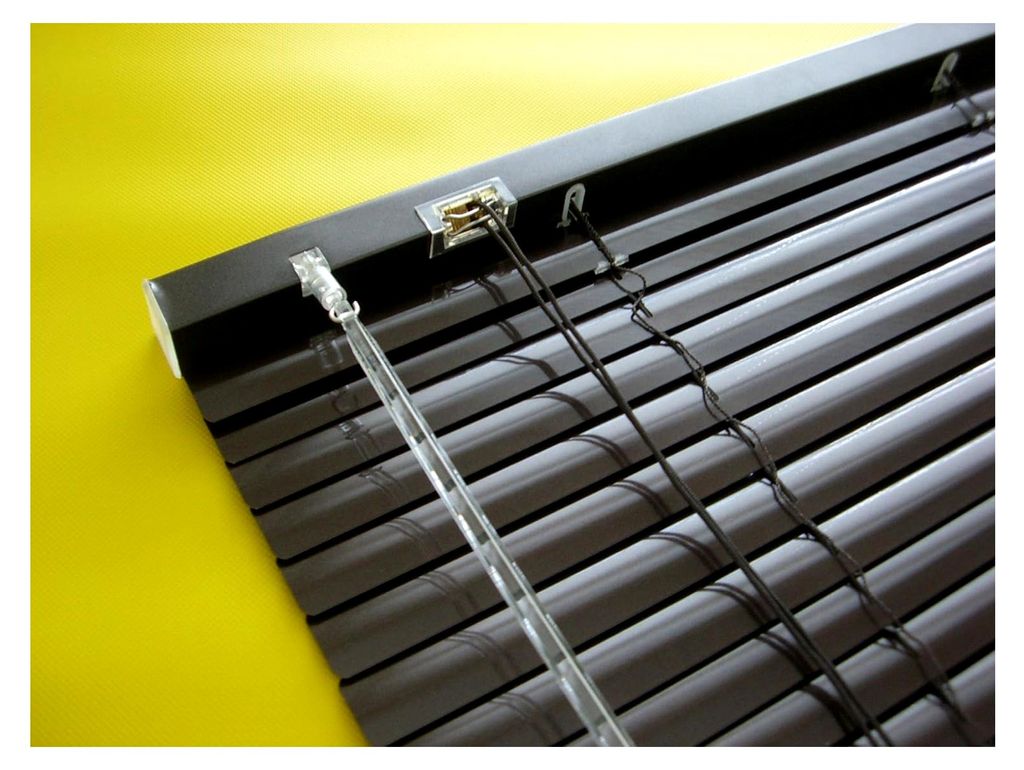 Aluminium Jalousie Mocca - Breite 50 bis 240 cm - Höhe 160/220 cm - Fenster- und Türjalousie aus Metall