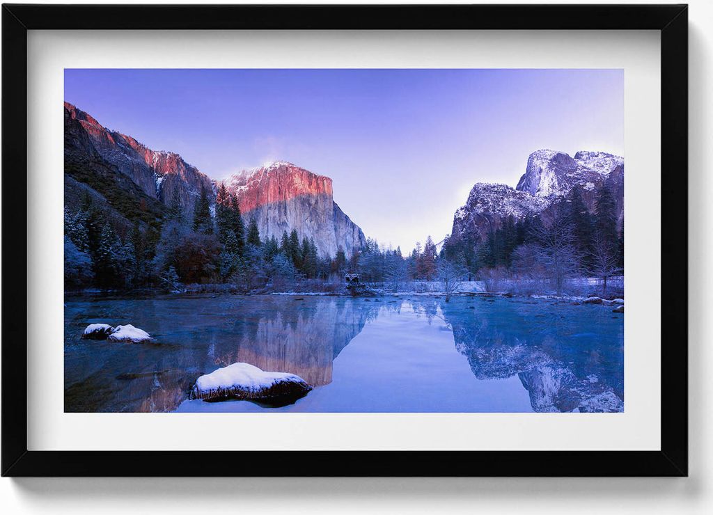 Winterliche Seenlandschaft– Wandbild mit Rahmen – Gerahmtes Bild – Wanddekoration – 60x40 cm – Schwarz Rahmen