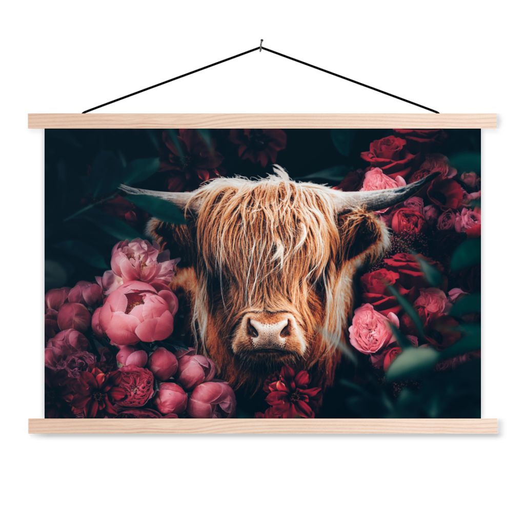 MuchoWow Textilposter Kuh - Schottischer Highlander - Blumen - Botanisch 60x40 cm mit holzfarbenen Rahmen - Bilder