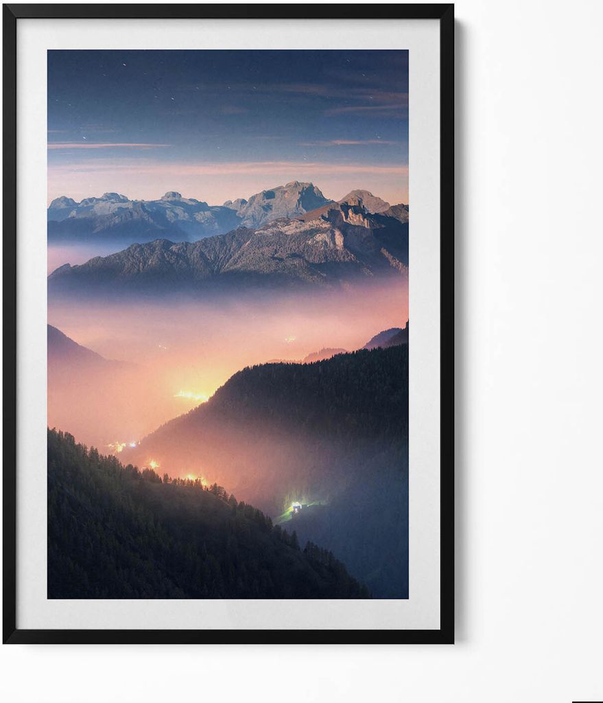 Berggipfel Landschaft– Wandbild mit Rahmen – Gerahmtes Bild – Wanddekoration – 70x100 cm – Schwarz Rahmen