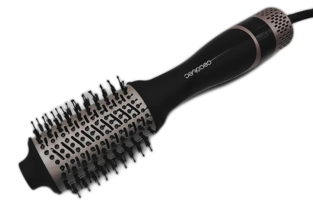 Réussir son brushing avec la brosse Cecotec CeramicCare Unique Touch - 10