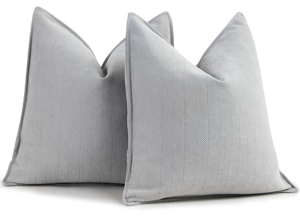 Set aus 2 hellgrauen Chenille-Kissenbezügen (60 x 60 cm) für das Sofa in elegantem Design. Weiche und Dekokissen für Sofa, Bett und als Wohnacc...