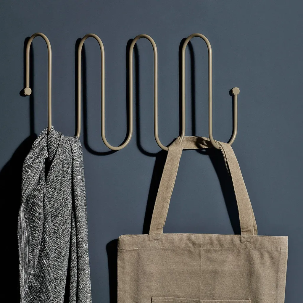 Patère Murale Design en Acier Gris Steel Gray Blomus CURL Moderne