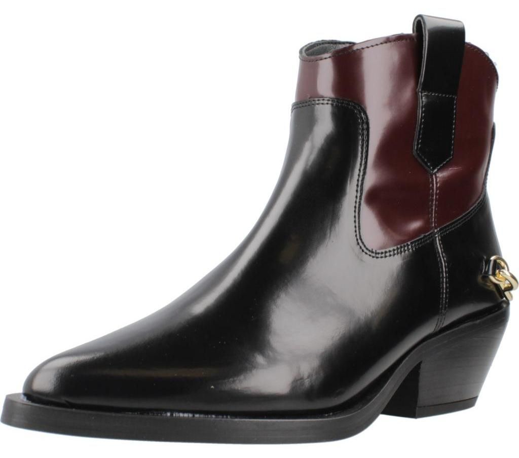 Schuhe der Serie HOLLY in Schwarz